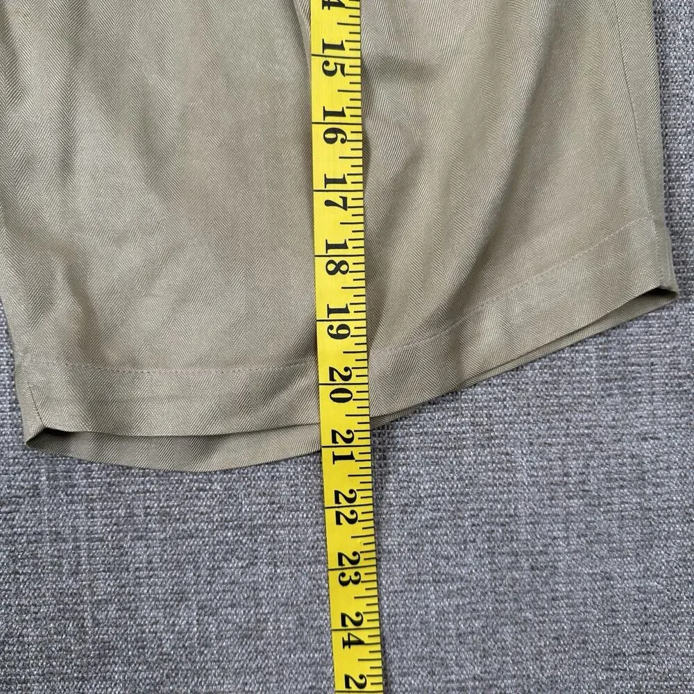Tommy Bahama Shorts Mens 33 Tan Beige Casual Performance Chino Pleated